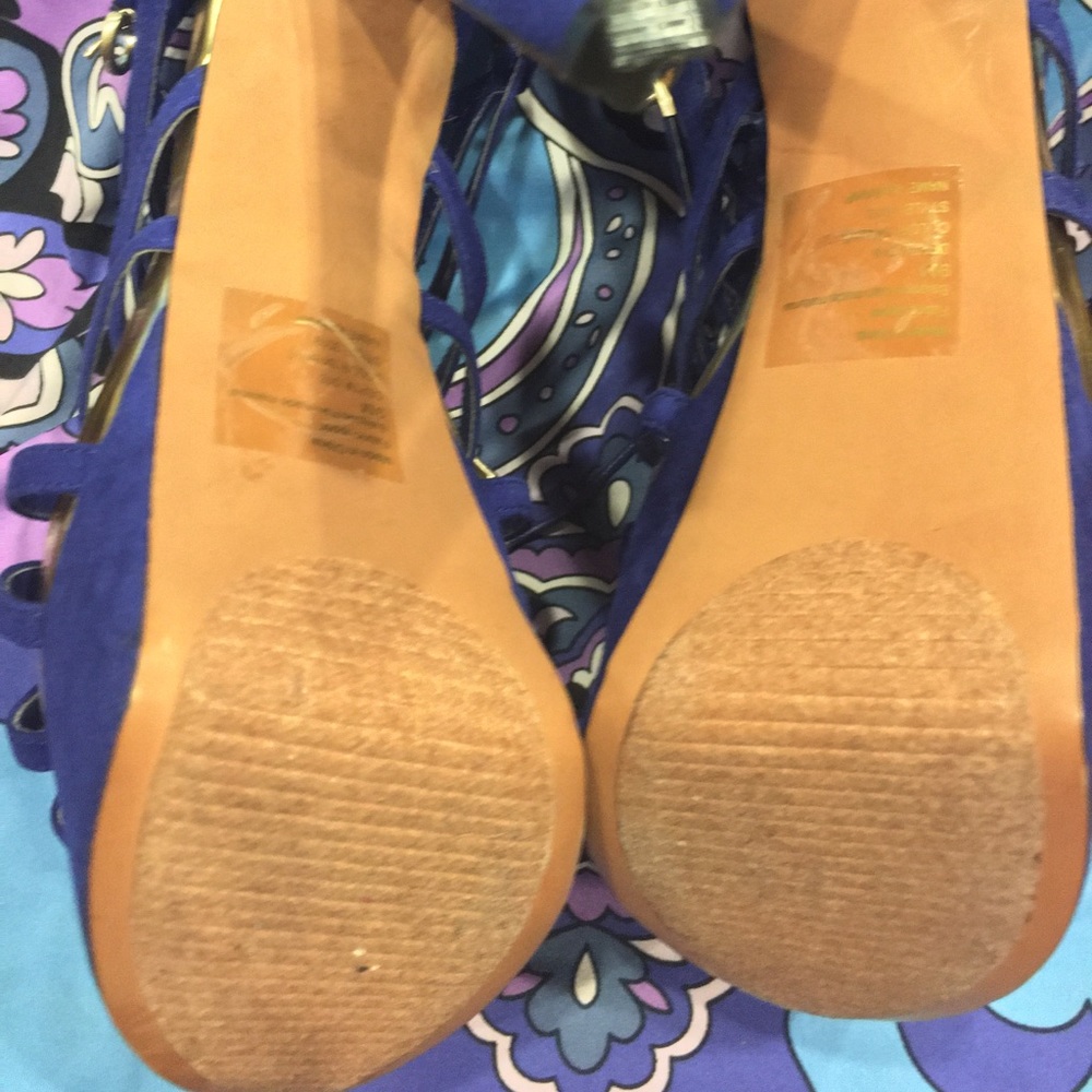 Blue Platform Shoes - Picture 9 of 9